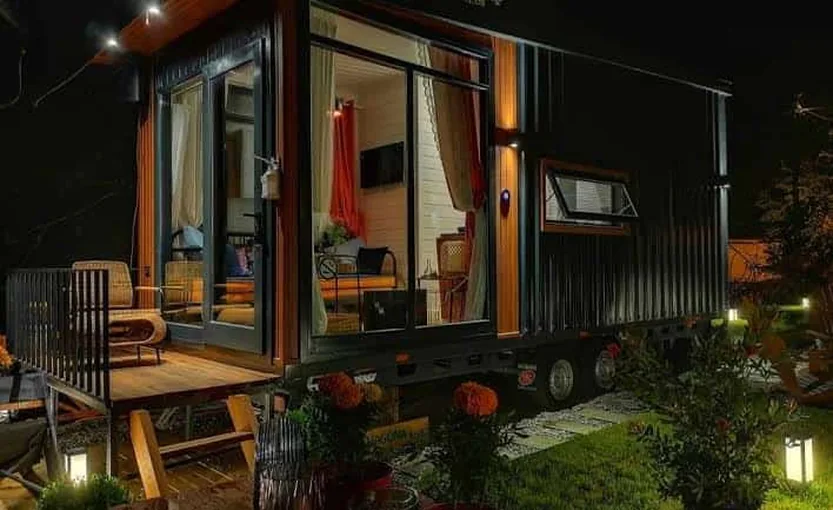 Tiny House - 12